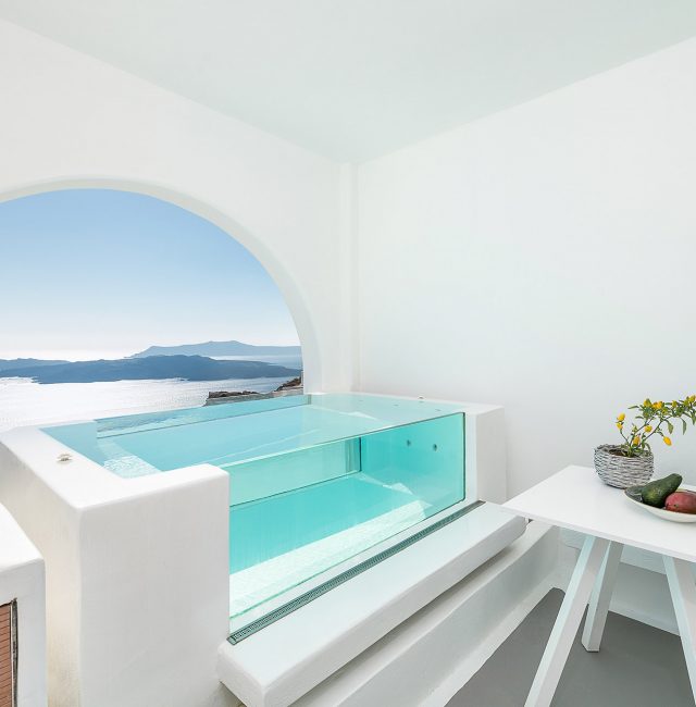 Superior Suite - Apeiron Blue Santorini