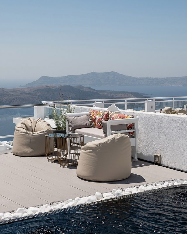 Apeiron Blue Santorini